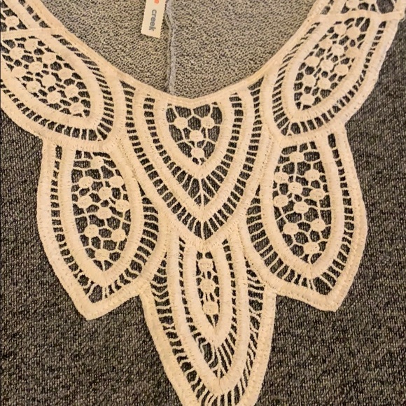 Women’s Poncho Style top - Picture 2 of 4